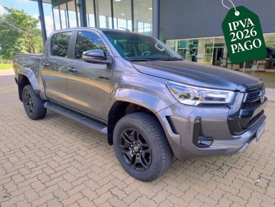 TOYOTA HILUX 2.8 D-4D TURBO DIESEL CD SRX PLUS 4X4 AUTOMÁTICO TOYOTA HILUX 2.8 D-4D TURBO DIESEL CD SRX PLUS 4X4 AUTOMÁTICO